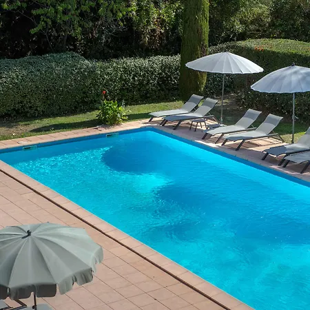 Ibis Portes Du Luberon 3* Cavaillon